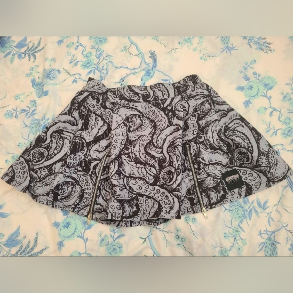 Womens Get Lost Perv Shokushu Tentacle Skirt w pockets -Large (28" waist)- grey